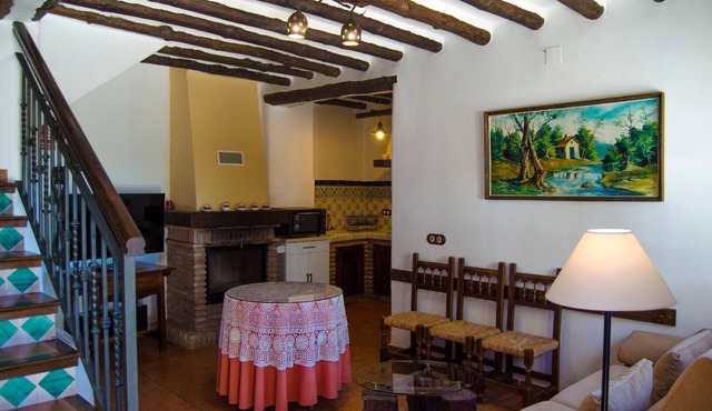 Cosy house in complex with pool and garden in Valor