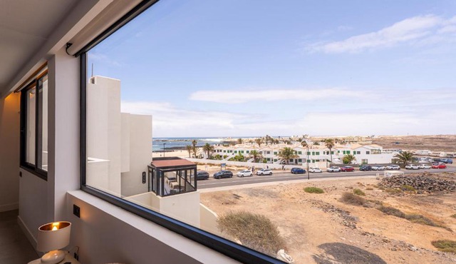 COTILLO 15B Modern Ocean View Apartment in El Cotillo