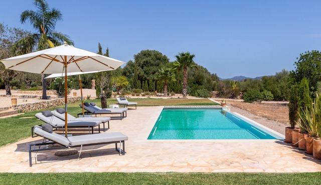 Country House 'El Retiro' with Private Pool, Wi-Fi and Air Conditioning