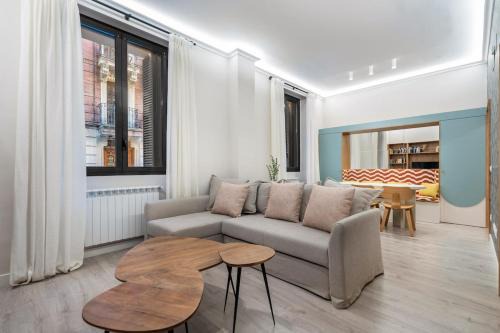 Cozy San Bernardo with terrace by Cómodo Madrid in Madrid