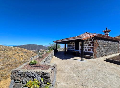 CR La Montañeta "by henrypole home" in Artenara
