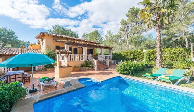 Els Pins - Villa With Private Pool In Crestatx