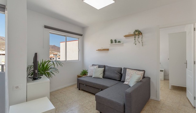 Vacation Apartment 'Lucas' with Balcony and Wi-Fi