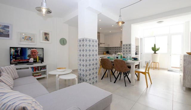 Estepona Centre Fishermans Cottage LEIF