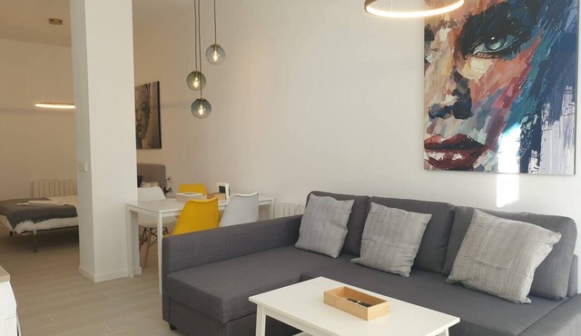 Estudio a estrenar con vestidor