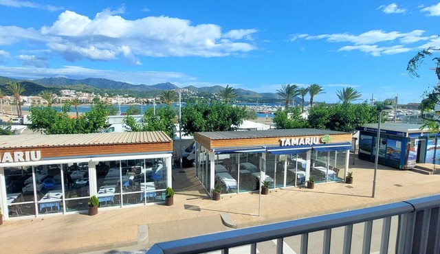 Family 2-bed apartment by the sea in Llançà, pets allowed