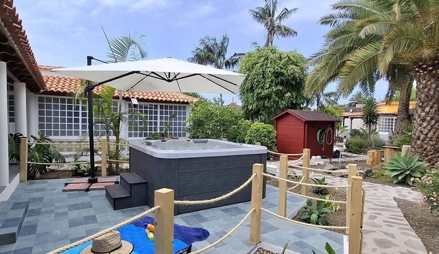 Finca Tropical Icod with Sea View, Private Whirlpool and Terrace
