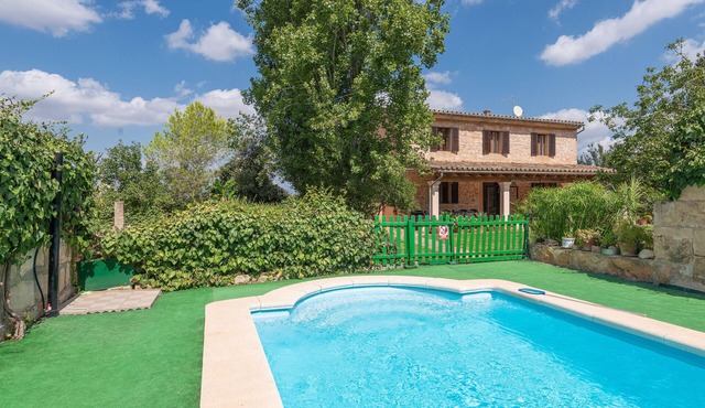 GINA - Nice house with private pool and Free Wifi