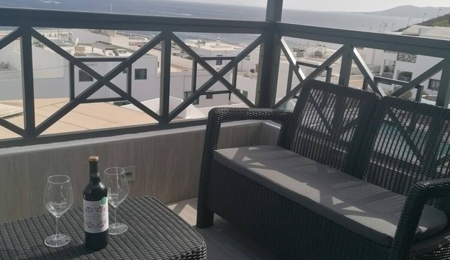 Holiday Apartment 'Apartamento Alyce' with Sea View, Private Terrace and Wi-Fi