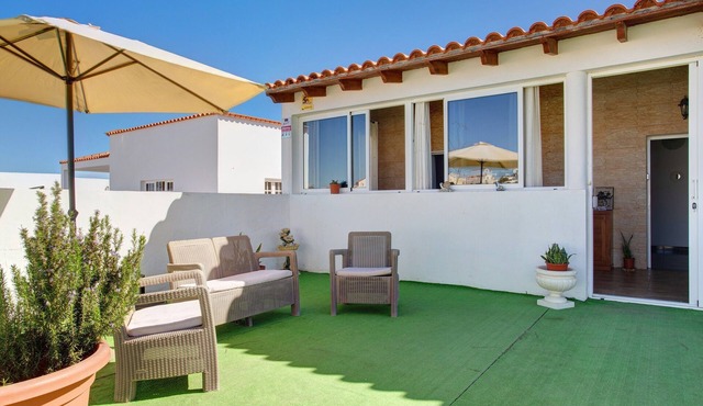 Holiday Apartment 'Casa Tomás A' with Mountain Views, Shared Pool and Wi-Fi