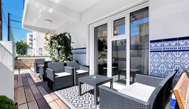 Holiday Apartment "Soleole2" with Shared Terrace & Wi-Fi