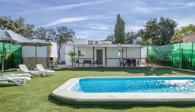 Holiday Home 'El Encanto De Ronda' with Mountain View, Private Pool and Wi-Fi