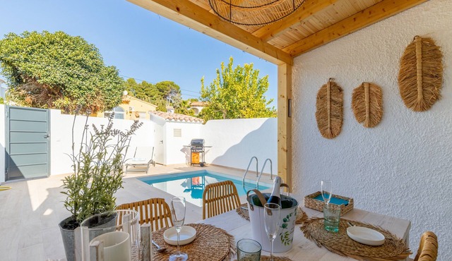Holiday Home "El Pinito Moraira" with Private Terraces, Private Pool & Wi-Fi