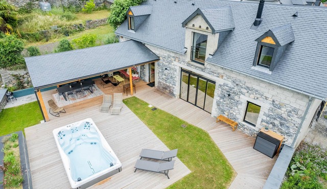 Holiday Home “L’Escale Pibeste” with Mountain View, Wi-Fi and Air Conditioning in Agos-Vidalos