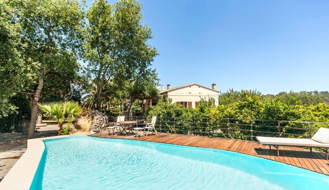 Holiday Home "Sa Teulera de Sencelles" with Pool & Wi-Fi