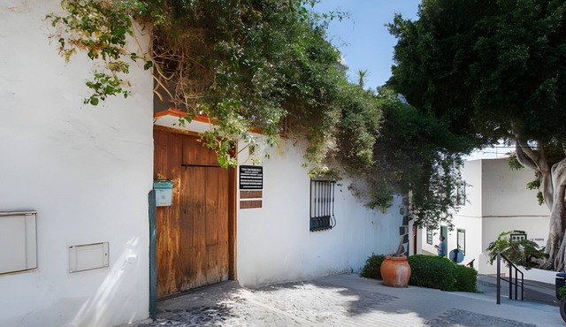Holiday Home 'San Francisco 1' with Mountain View, Private Terrace and Wi-Fi