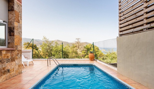 Holiday Home 'Torre Mirador Azul 2 Habitaciones' with Sea View, Private Pool and Wi-Fi