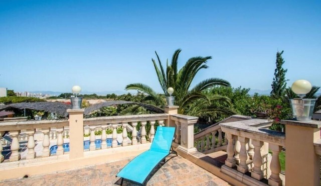 Holiday house El Arenal for 1 - 8 persons with 4 bedrooms - Holiday home