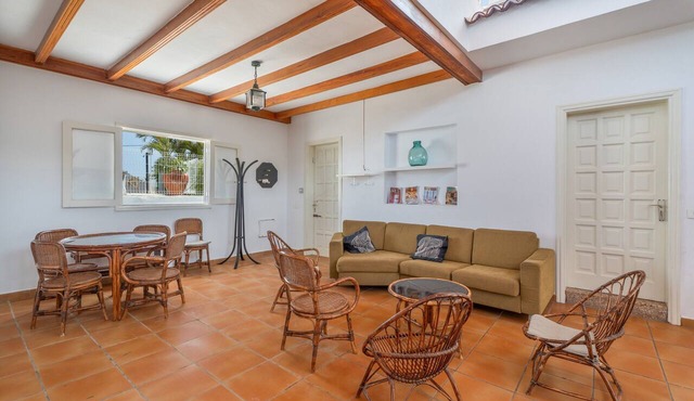 Holiday Villa 'La Hacienda' with Sea and Mountain Views
