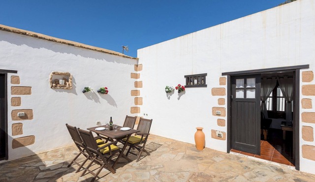 Home2Book La Molina B, Cozy Country House