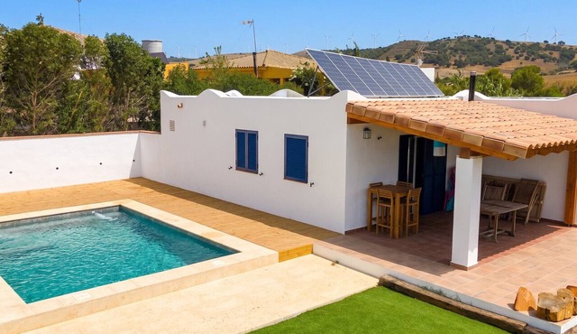 Homerez - Charming House in Montecote with pool