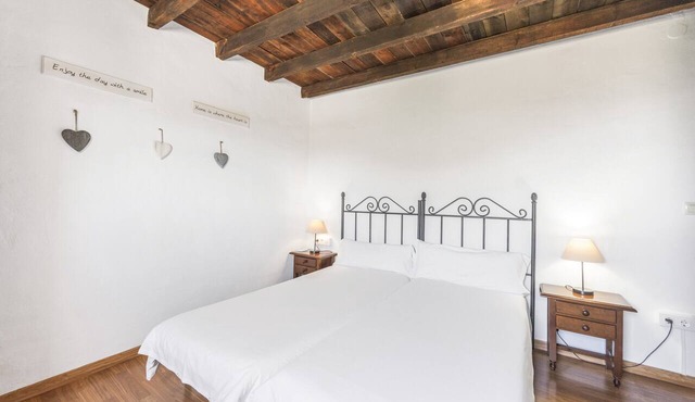 Hostal Posada El Parral – Private Pool and Restaurant in the Sierra de Cádiz