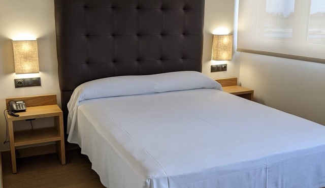 Hotel Arias Aeropuerto