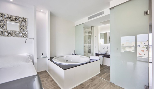 Hotel Astoria Playa - Adults Only