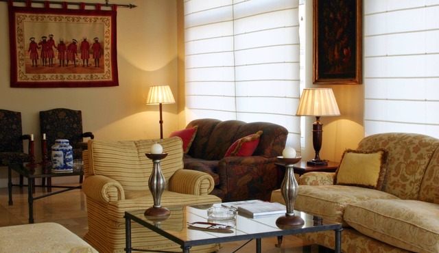 Hotel Azar