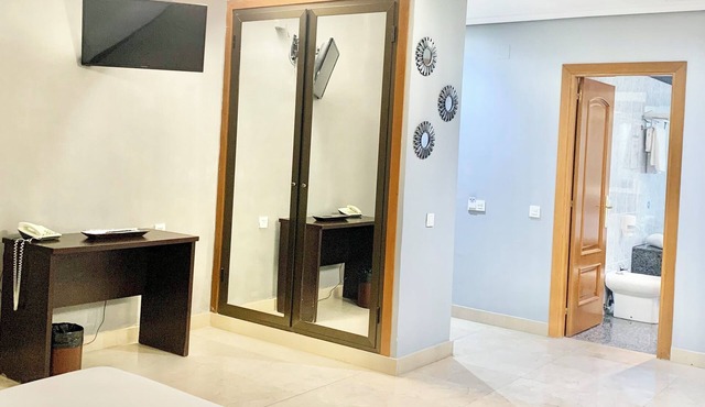 Hotel Humanes