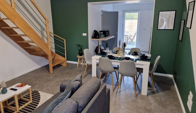 House-Basic-Ensuite with Shower-Terrace in Feignies