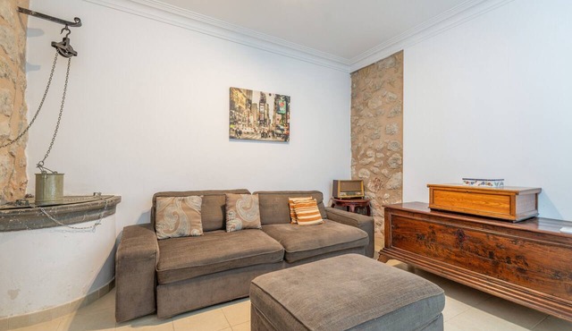 House in Caimari, in the Heart of the Tramuntana Mountains