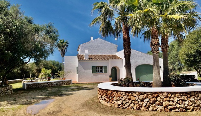 House in the countryside and close to the beach