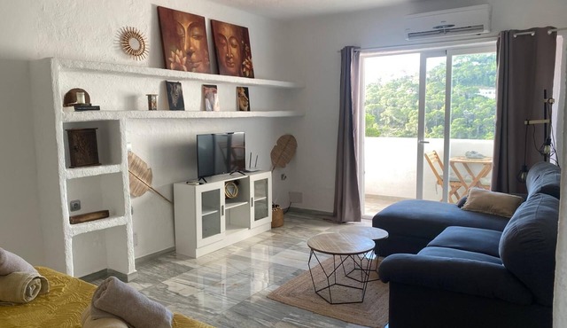 INCREÍBLE ESTUDIO CON TERRAZA PARTICULAR