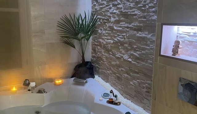 Jacuzzi and cathedral