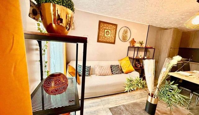 Jacuzzi Room in Perpignan