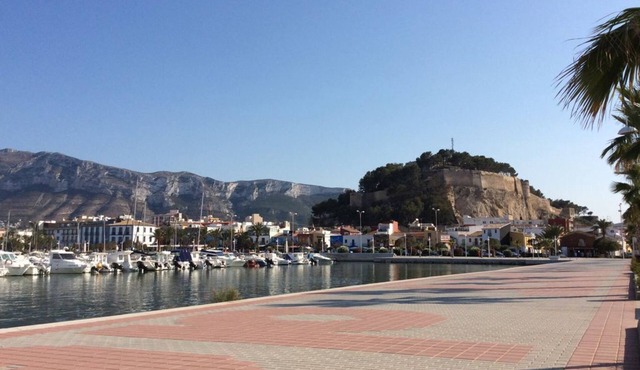 Jasmine La Sella Denia fully air conditioned fully equipped 1st floor appartment