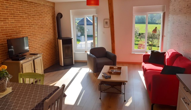 La Grange Aux Oiseaux Guest Rooms in Neuville-lez-Beaulieu
