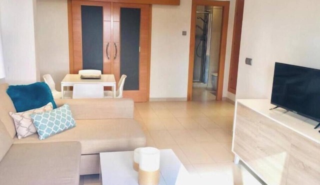 La Perla Reyes Catolicos Living: Standard Apartment