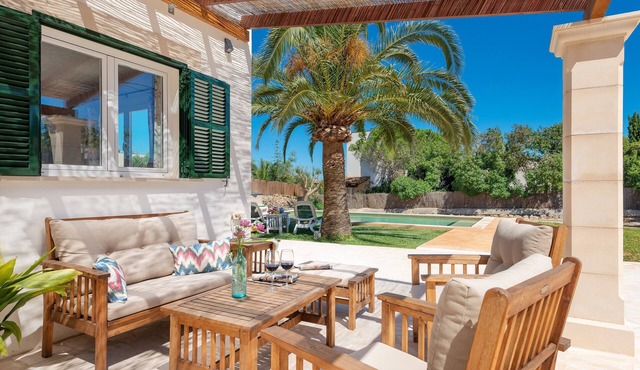 LAS ESTRELLAS - Villa with private pool in Cala Llombards (Santanyi). Free WiFi