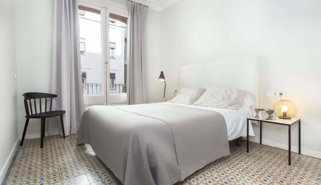 Las Ramblas large 4bedroom with terrace