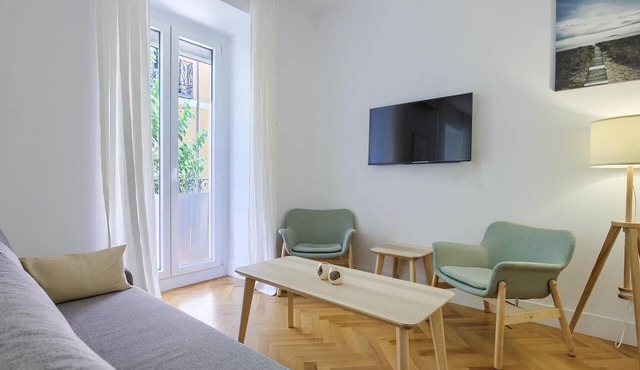 Lavapies Center - One-bedroom Apartment