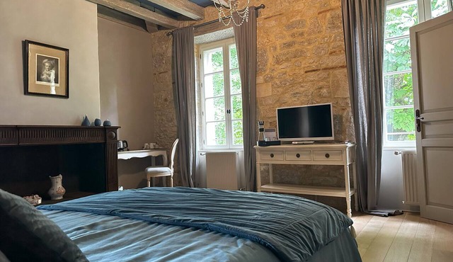 Les Hauts De Sauliès - Chambre et Table d’hôtes de charme in Saint Gery-Vers