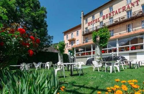 Logis Hôtel Restaurant de la Poste in Tarascon-sur-Ariège