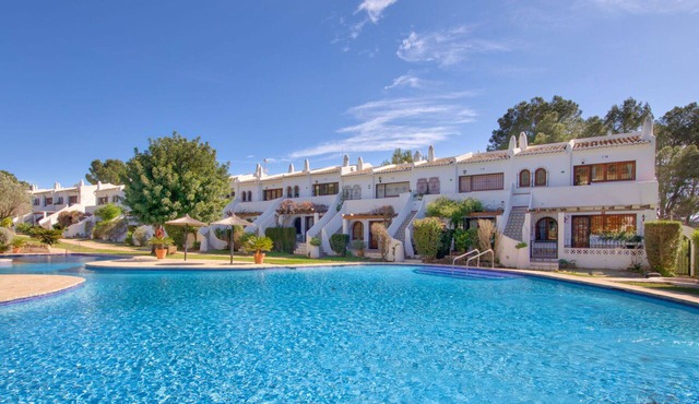 Lovely apartment for 3 guests with WIFI, pool, TV and terrace