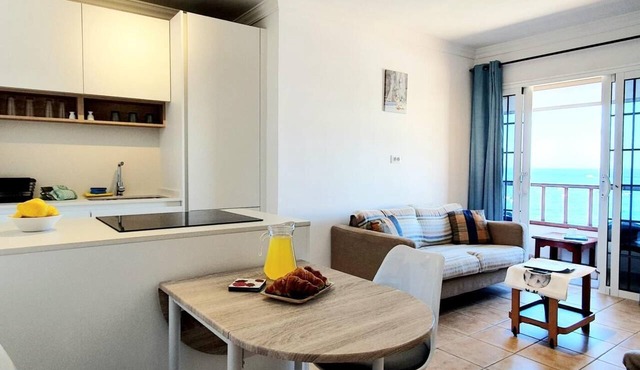 Lovely front line apartment in Costa Adeje - Tenerife