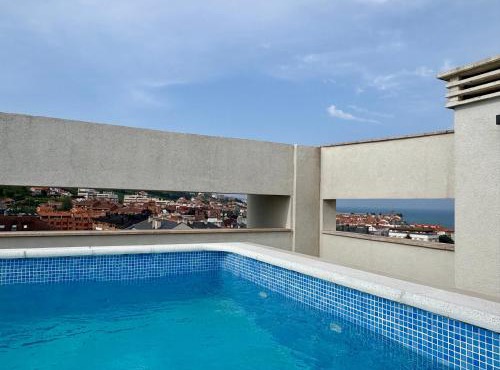 LuancoTerraza Piscina WiFi Garaje