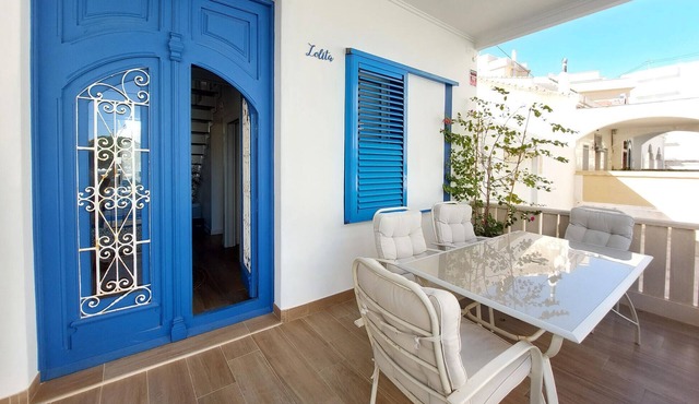 Luxurious home in Piles with WiFi