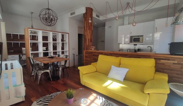 Luxurious Stay in the Heart of Seville, Facing Famous El Rinconcillo