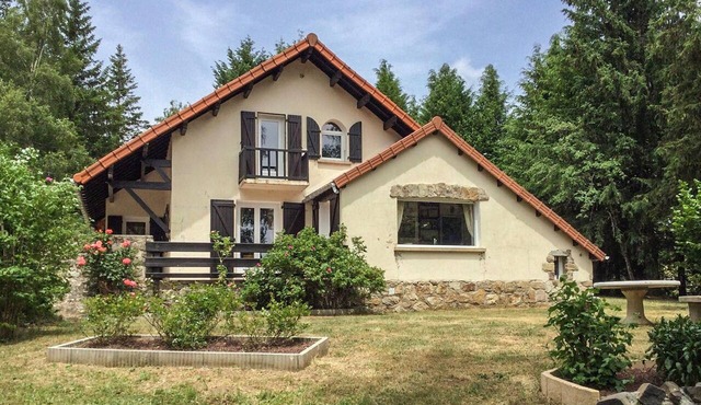 Maison de charme en campagne in Lanarce